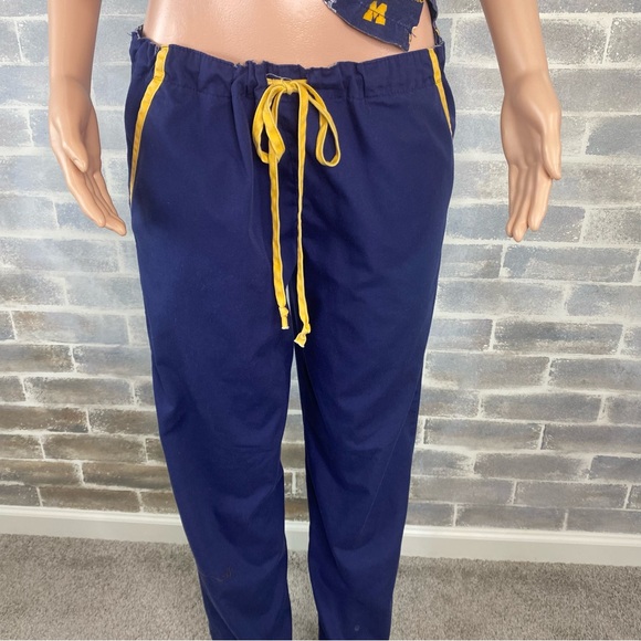 Scrub Dudz Michigan Wolverine Drawstring Scrub Pants Blue & Maize Size Medium - Picture 3 of 9